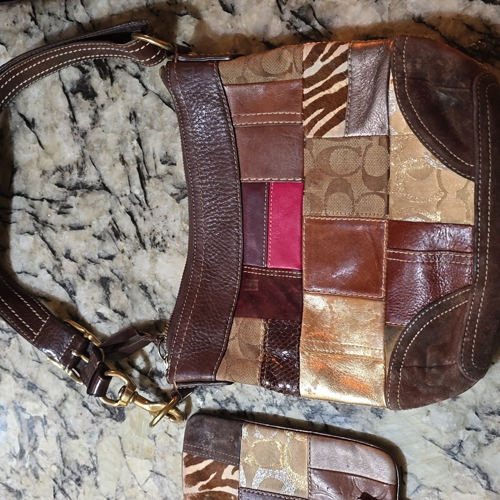 Purses - Picture 4 of 4